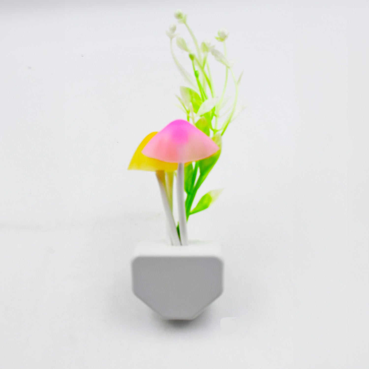0239A  Fancy Color Changing LED Mushroom Night Light Kids Beautiful Color LED Illumination Automatic On/Off Light Sensor Night Lamp 0239A  Fancy Color Changing LED Mushroom Night Light Kids Beautiful Color LED Illumination Automatic On/Off Light Sensor Night Lamp